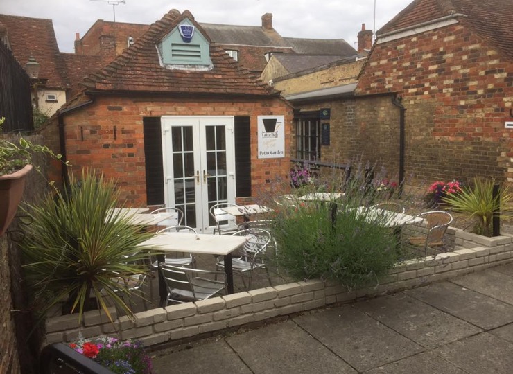 Coffeehouse and Cafe based in Leighton Buzzard Latte Dah