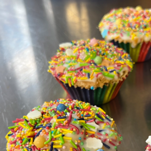 pride cupcakes